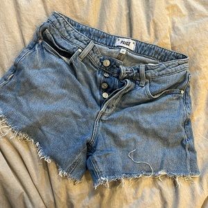 Paige Women’s Noella Short - size 27